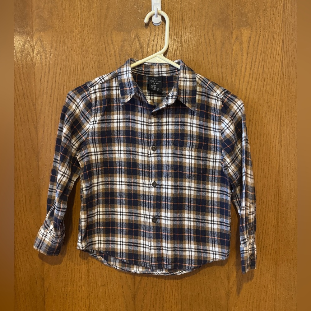Faded Glory Boys Plaid Flannel Button Down Shirt - Size S (6-7)